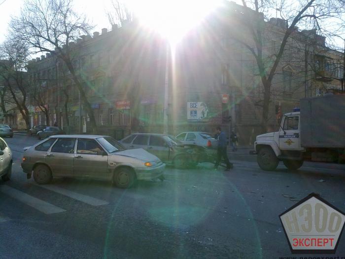 Транспортная трасология и автотехническая экспертиза установит виновника ДТП. Транспортная трасология и автотехническая экспертиза